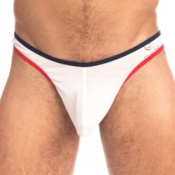 String Quriose Sexy Essentials QU02ESS