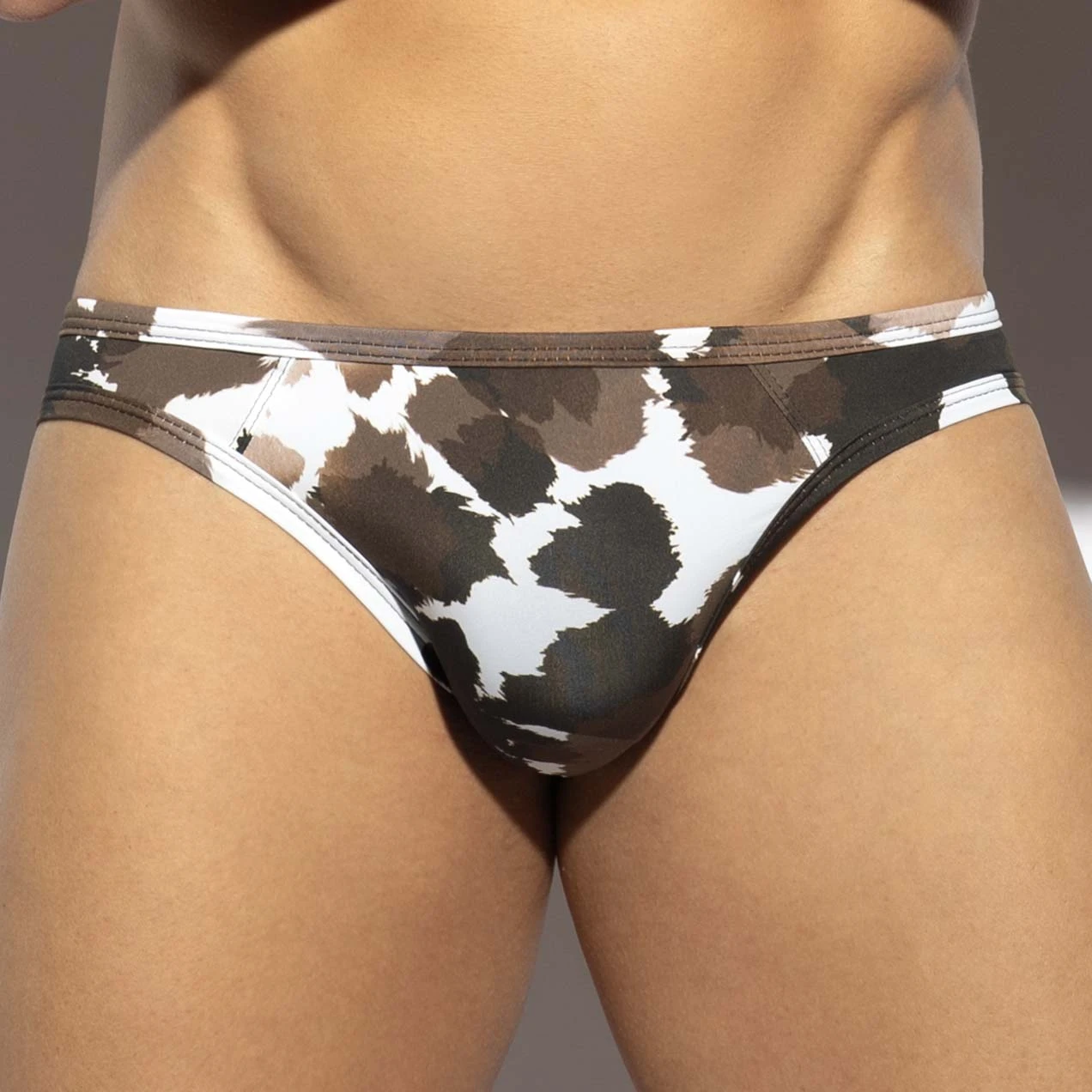 ES Collection Slip UN619 Chocolat – Sous-vêtement Homme sans Couture avec Technologie Molded 1 ES Collection Slip UN619 Chocolat – Sous-vêtement Homme sans Couture avec Technologie Molded