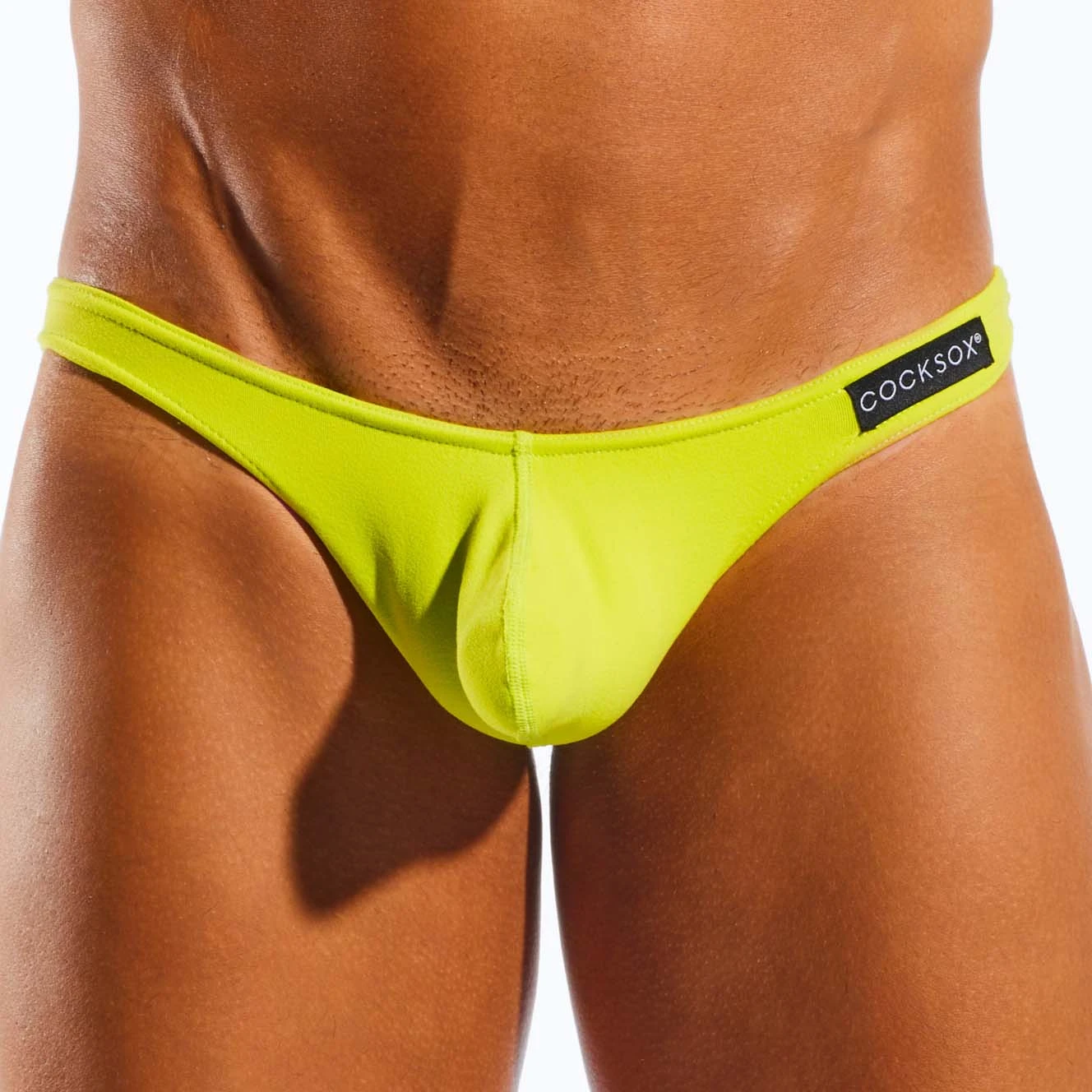 CockSox Rave CX05 - String Masculin avec Poche Préformée et Soutien Supplex 1 CockSox Rave CX05 - String Masculin avec Poche Préformée et Soutien Supplex