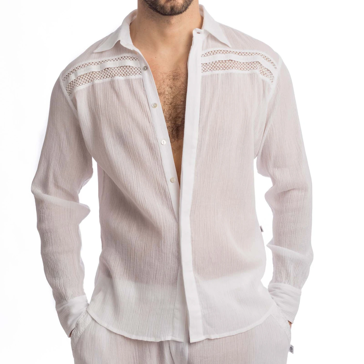 L'Homme Invisible Byaar Blanc Transparent – Chemise Loungewear Coton Coupe Cintrée 1 L'Homme Invisible Byaar Blanc Transparent – Chemise Loungewear Coton Coupe Cintrée